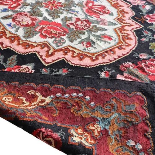 kilim moldavo floral hecho a mano